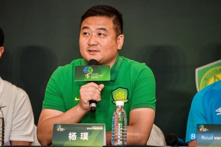 最近几个月米兰一直和吉拉西绯闻不断，米兰愿意支付球员合同1700万欧元的全额解约金，但仍需说服吉拉西在明年1月同意加盟米兰。